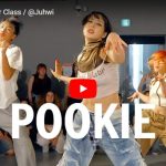 JuhwiがAya NakamuraのPookieでパワフルに踊り熱くする！