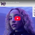 Tinashe「Uh Huh」大人の色気が溢れるVevoスタジオライブ